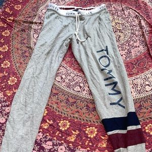 Tommy Hilfiger joggers